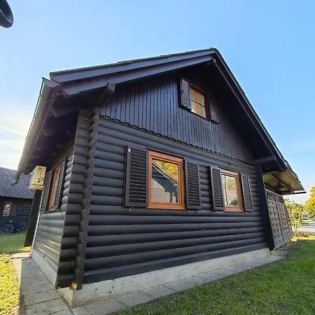 Emia Family House Catez 公寓 *