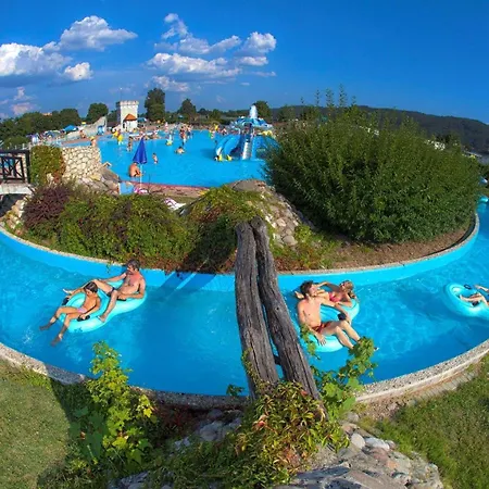 公寓 Emia Family House Catez